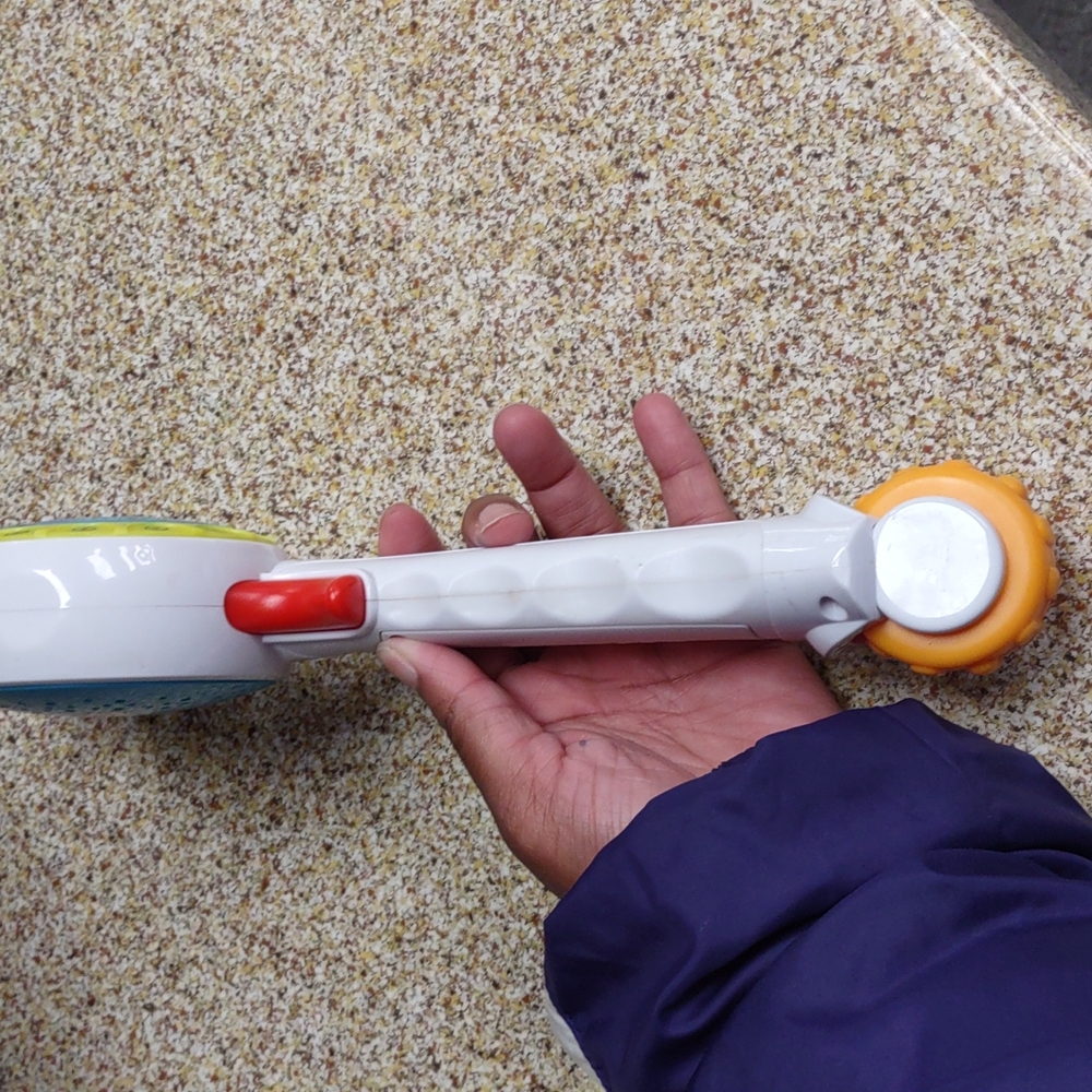 2017 Hasbro Bop It Coordination Maker Electronic Challenge Party Game - Picture 8 of 12